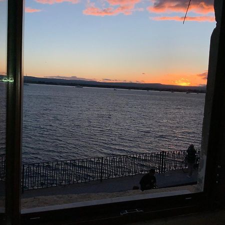 Ferienwohnung L'Alba E Il Tramonto Vista Mare Syrakus Exterior foto